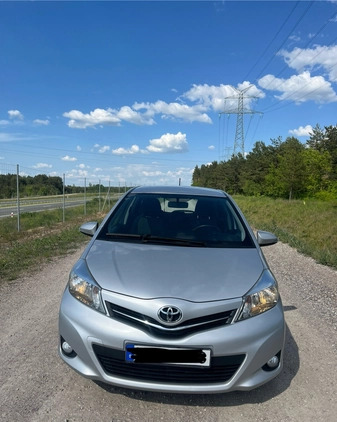 Toyota Yaris cena 34800 przebieg: 139000, rok produkcji 2012 z Ełk małe 67